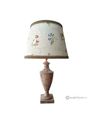 Lampe aus Fossilsteinmarmor, authentischer Lampenschirm aus Naturstein, luxuriöse Dekoration.