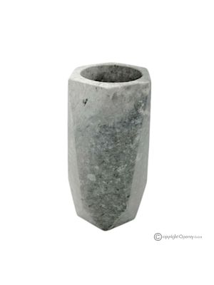BLUMENVASE aus grauem Marmor, Naturstein, handgefertigt, Rautendesign.