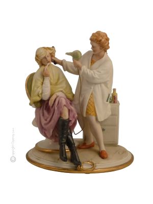 FRISEURIN Capodimonte Porzellan Figur handbemalt hochwertig elegant stilvoll hochwertig 