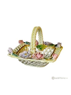 Tafelaufsatz, Korb aus edler Keramik, Blumen- und Golddekor, handgefertigt.