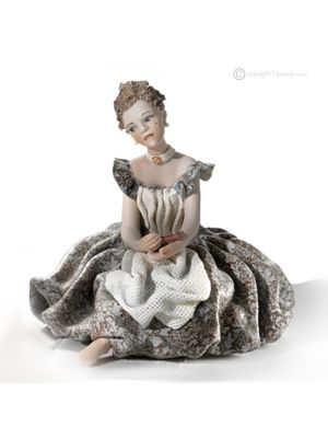 LADY Capodimonte-Statuette, Dame aus raffiniertem Porzellan, italienische Eleganz.