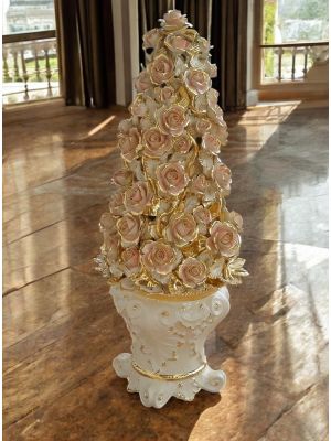 Stehlampe aus Keramik, verziert mit Rosen, Swarovski-Kristallen und raffinierten goldenen Details.  