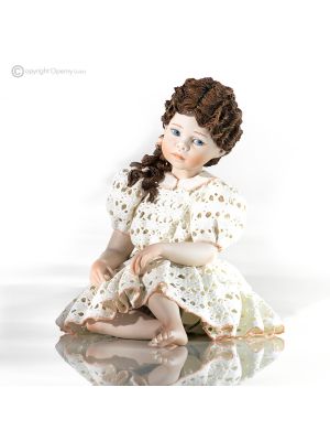 EVELINA Romantische Capodimonte-Puppe, pure Süße aus Porzellan.
