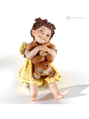 FLO – Porzellanpuppe, ein Schatz für anspruchsvolle Sammler.