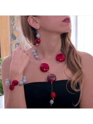 Elegantes handgefertigtes Set: Halskette, Armband und Ohrringe mit original geblasenen Muranoglasperlen.
