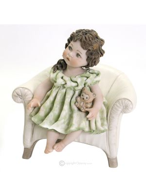 LISETTA - Capodimonte, elegante Statuette aus feinem und raffiniertem Porzellan.