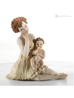 MARGOT - Capodimonte-Porzellan, romantische und zarte Puppe.