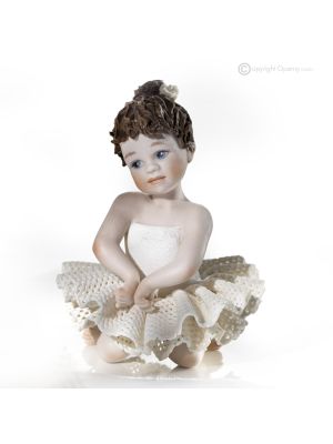 MARIE - Capodimonte-Statuette, edle Tänzerin, Kunst aus feinem Porzellan.
