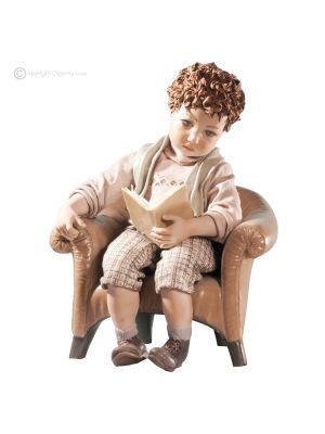 OLIVER – Eleganz und Qualität für diese exklusive Capodimonte-Puppe.