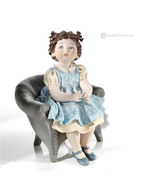 PIERINA - Capodimonte, handgefertigte Figur aus exklusivem Porzellan.