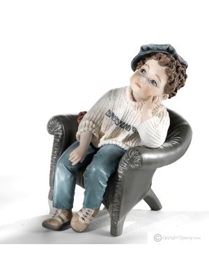 PIERO - Capodimonte-Statuette, Junge von purer Eleganz aus feinem und seltenem Porzellan.