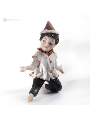PINOCCHIO Märchenhafte Capodimonte-Porzellanfigur, Anmut und Magie in jedem Detail.