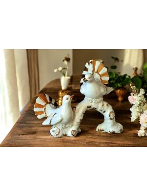 TAUBEN Exklusives Ornament aus Keramik im Barockstil mit Details aus 24 Karat Gold Made in Italy