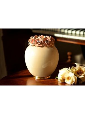 Dekorative Keramikvase mit Rosen, Swarovski-Kristallen und goldenen Details, handgefertigt.