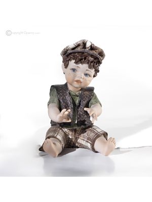 TIN-TIN - Handbemalte Capodimonte-Puppe, zeitlose Eleganz.