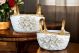 Set aus 2 Keramikkörben mit Rosen, Kristallen und Golddetails, handgefertigt.