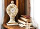 TISCHUHR Kaminuhr Keramik im Barockstil mit Details aus 24 Karat Gold Made in Italy